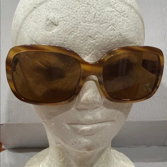 CHANEL Italy Vintage Tortoise Shell light Honey color Sunglasses 🕶️ & hard Case - Picture 13 of 16